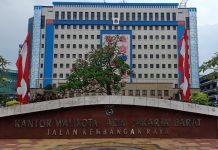 Kawal PSBB, Kasatpol PP Jakbar Lakukan 3 Hal Ini