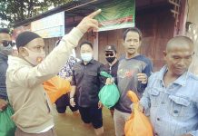 Politikus Gerindra Bantu Korban Banjir Martapura Timur