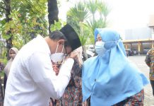Sebelum Dilantik, Bupati Sidoarjo Terpilih Mohon Restu Guru