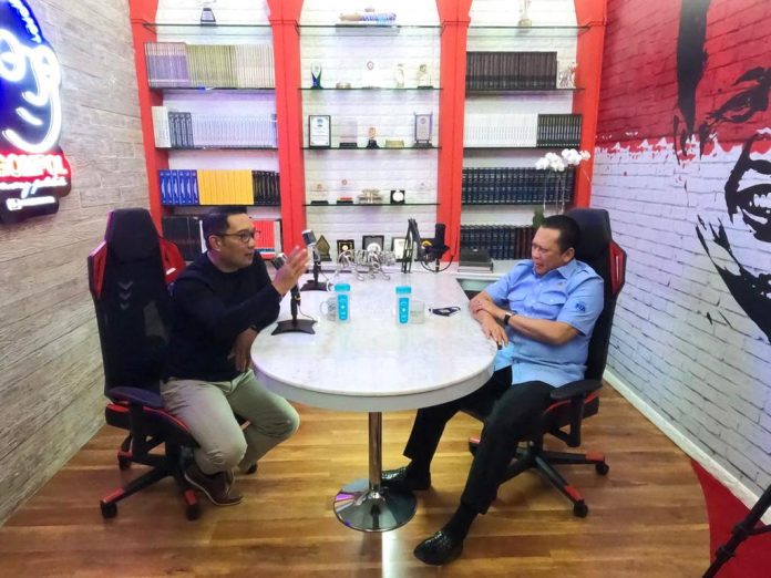 Bambang Soesatyo Ngobras Bareng Ridwan Kamil