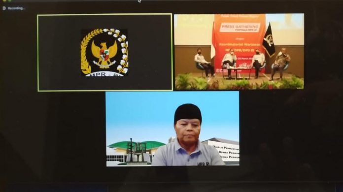 Hidayat Nur Wahid Hidayat Nur Wahid