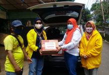 Bamsoet dan Gerak BS Bantu Korban Banjir Jakarta Selatan