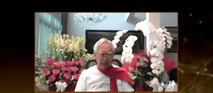 Guntur Soekarno memberikan orasi politik di Webinar PA GMNI
