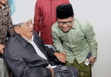 Mbah Din Ploso Wafat, PKB Perintahkan Salat Gaib dan Pasang Bendera Setengah Tiang