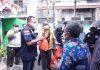 Bamsoet dan GERAK BS Berikan Bantuan Paket Sembako Bambang Soesatyo bersama Gerakan BS Memberikan Paket Sembako ke Warga Tanah Abang