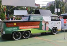 Vaksinasi Keliling, Irwandi Apresiasi Komunitas Mobil VW