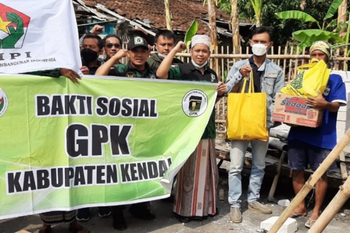 bakti sosial