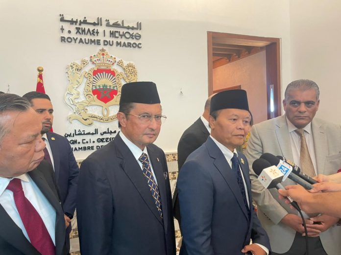Fadel Muhammad bersama Hidayat Nur Waahid di Maroko