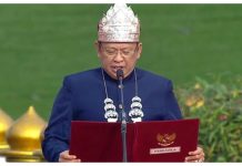 Ketua MPR Dorong Peningkatan Iklim Investasi Melalui Bank Tanah Ketua MPR Bambang Soesatyo saat Membacakan Teks Pancasila di Harlah Pancasila