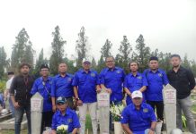 Peringati Hari Pahlawan, PWI Jakut Nyekar Ke Makam Tokoh Pers Nasional