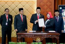 Bamsoet Sumbangkan 38 Judul Buku Karyanya ke Perpustakaan Sekretariat Jenderal MPR
