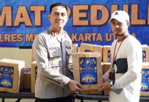 Jumat Penuh Kepedulian, Polres Metro Jakarta Utara Berbagi Paket untuk Awak Media