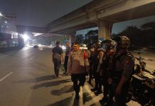 Polres Jakut Amankan 8 Pria Terindikasi Konsumsi Obat Keras
