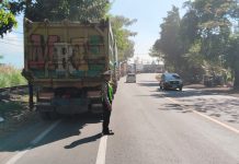 Antrean BBM Mengular, Satlantas Polres Pasuruan Turun Tangan Cegah Kemacetan Jalan di Beji