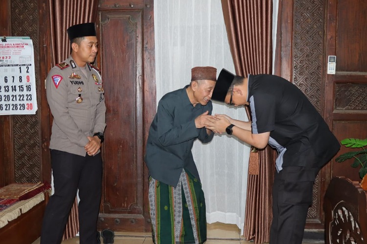 Akhiri Masa Jabatan, Kapolres Pasuruan Pamitan dengan Tokoh Agama