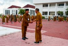 Pimpin Apel Pagi, Sekda Kepri Himbau ASN Menjadi Contoh Masyarakat