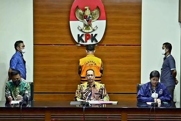 KPK Tahan Bos BPN Riau
