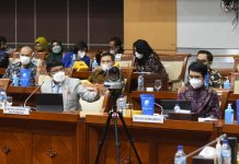 Lima LPS Jadi Penyelenggara MUX, Menkominfo: Harus Lewati Uji Laik Operasi Menkominfo Raker dengan Komisi I