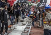 Cuci Tangan Ambruknya Pagar JIS, JakPro Salahkan Penonton