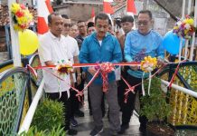 Wujud Komitmen Pemkot Jaksel, Walikota Resmikan Jembatan Antar Kampung