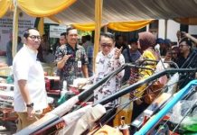 Firman Soebagyo Salurkan 32 Unit Alsintan untuk Kelompok Tani di Pati